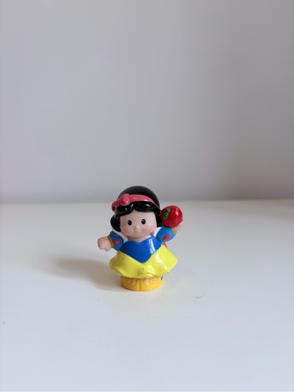 Fisher Price Little People Snow White Princess Talker